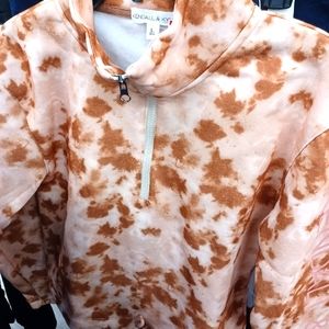 Kendall and Kylie NEW Tagged Mocha Tie-Dye Pullover Sweatshirt